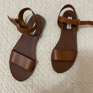 Steve Madden Summer Sandles